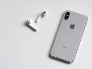 connect airpods